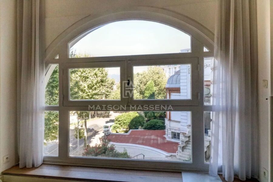 Appartement à vendre à Nice — Vue sur la ville — photo 13