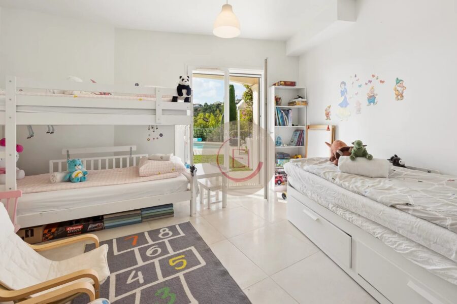Maison à vendre à Les Adrets-de-l&rsquo;Estérel — Vue mer — photo 14