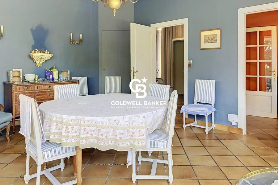Maison à vendre à Saintes — Vue parc & jardin — photo 17