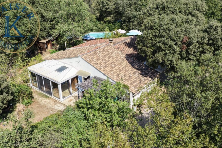 Maison à vendre à Saint-maximin-la-sainte-baume — Vue parc & jardin — photo 2