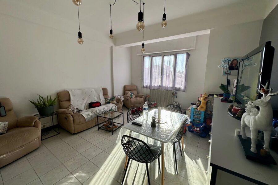 Appartement à vendre à Perpignan — Vue montagne — photo 3
