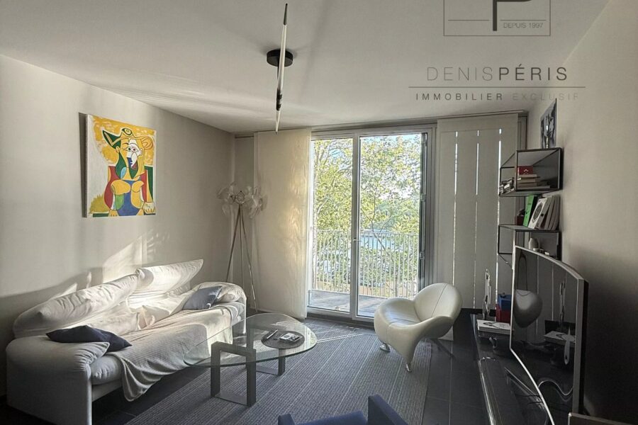 Appartement à vendre à Paris 4e arrondissement — Vue fleuve — photo 2