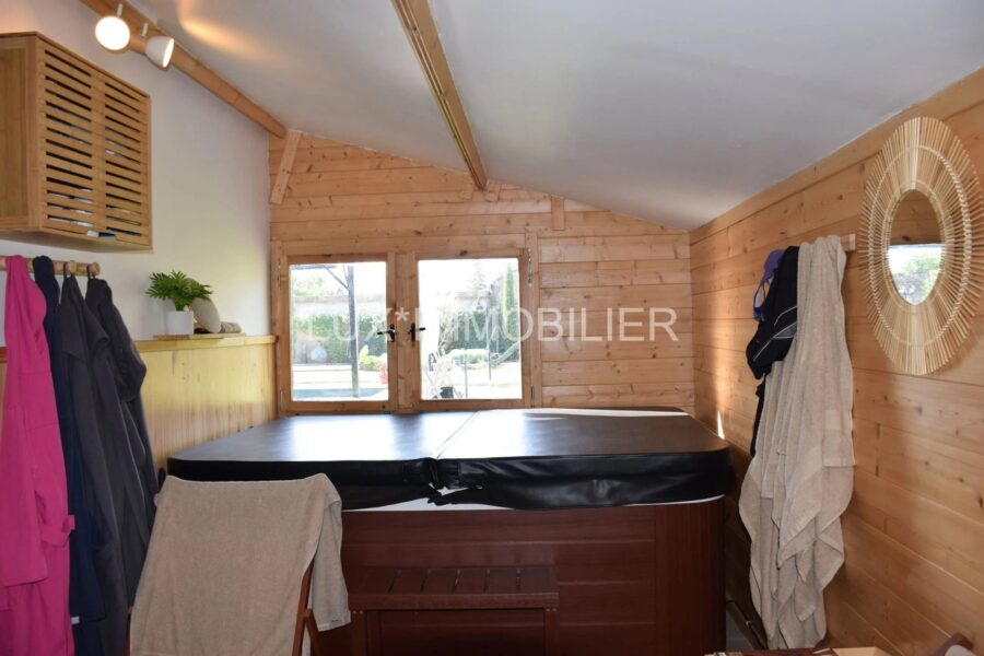 Maison à vendre à Saint-Rémy-de-Provence — Vue montagne — photo 10