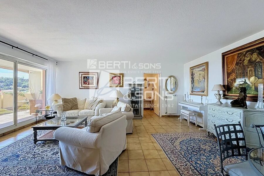 Appartement à vendre à Mandelieu-la-Napoule — Vue mer — photo 3