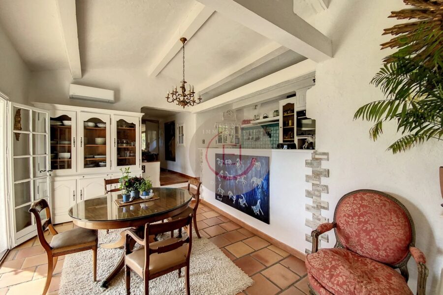 Maison à vendre à Les Adrets-de-l&rsquo;Estérel — Vue montagne — photo 10