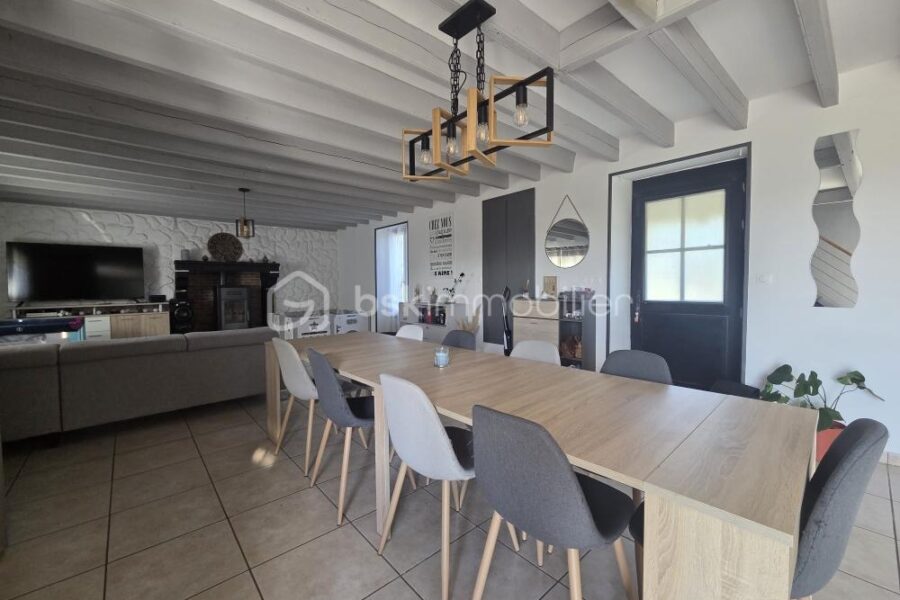 Maison à vendre à Neuvy-Bouin — Vue nature — photo 4