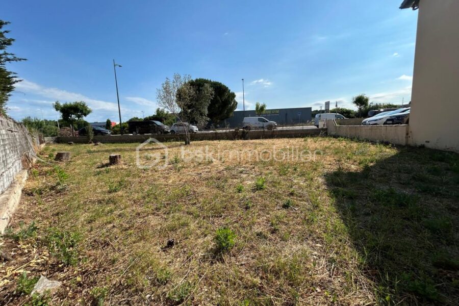 Terrain à vendre à Lignan-sur-Orb — Vue dégagée — photo 3