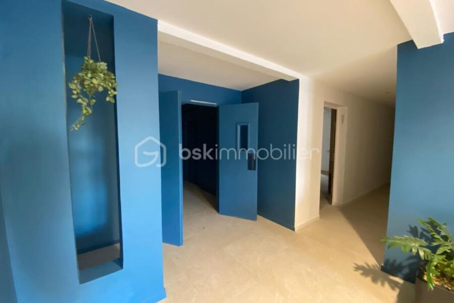 Appartement à vendre à Saint-Christol — Vue nature — photo 3