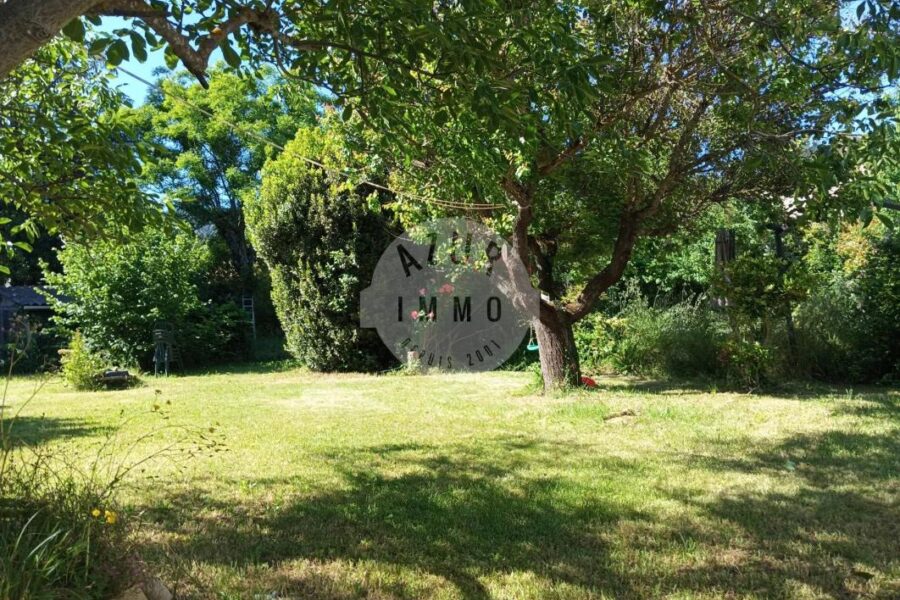 Maison à vendre à Saint-Zacharie — Vue nature — photo 3