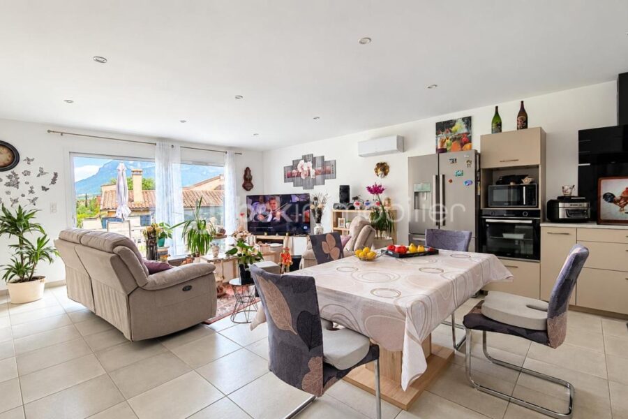 Maison à vendre à Tautavel — Vue montagne — photo 4