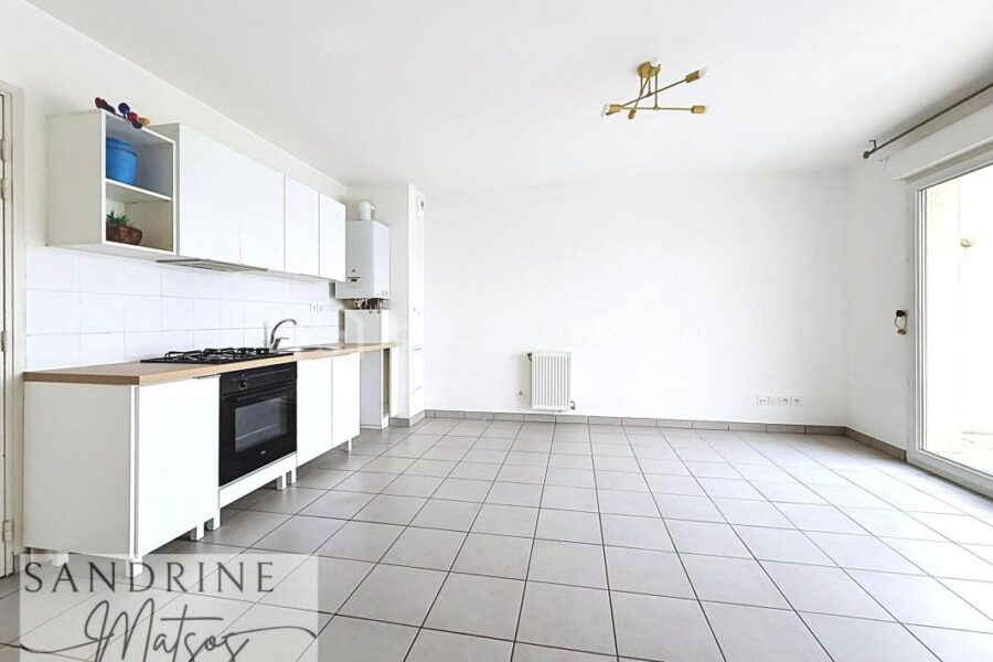 Appartement à vendre à Saint-Priest — Vue nature — photo 3