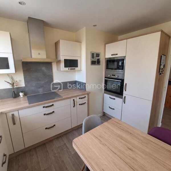 Appartement à vendre à Champagnole — Vue sur la ville — photo 4
