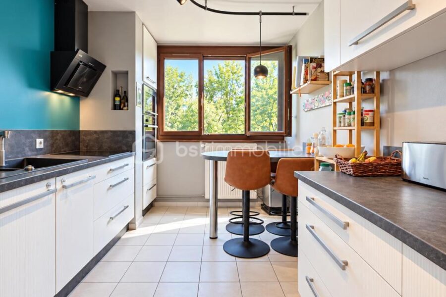 Appartement à vendre à Meylan — Vue parc & jardin — photo 4