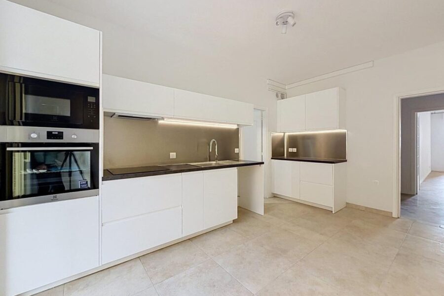 Appartement à louer à Ajaccio — Vue mer — photo 4