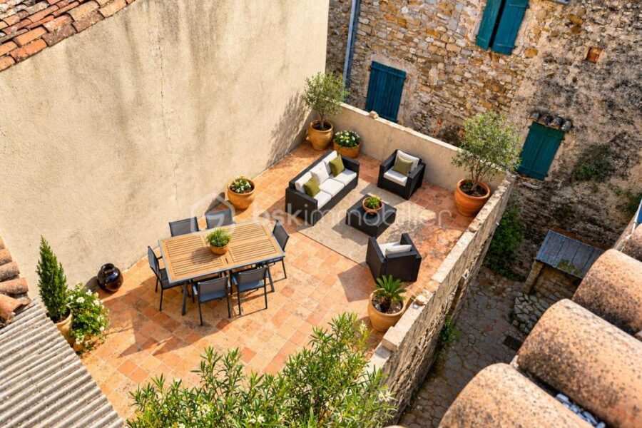 Maison à vendre à Durfort-et-Saint-Martin-de-Sossenac — Vue sur la ville — photo 4
