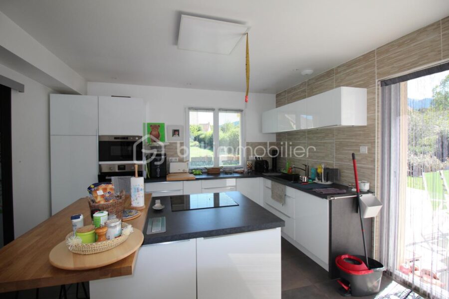 Maison à vendre à Poligny — Vue montagne — photo 4