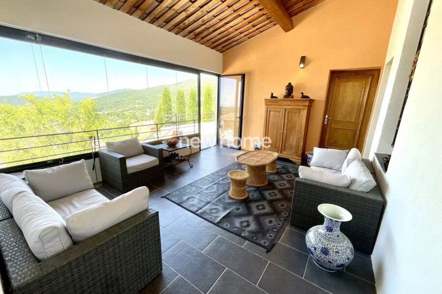 Maison à vendre à Saint-Vallier-de-Thiey — Vue mer — photo 3