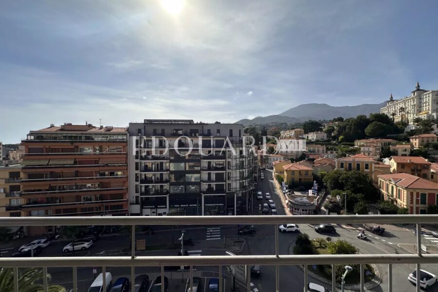 Appartement à vendre à Menton — Vue sur la ville — photo 17