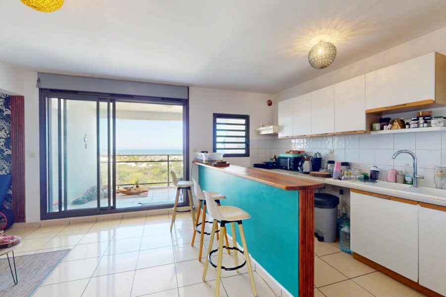 Appartement à vendre à L&rsquo;Étang-Salé — Vue mer — photo 2