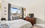 Appartement à vendre à Paris 15e arrondissement — Vue sur la ville — photo 9