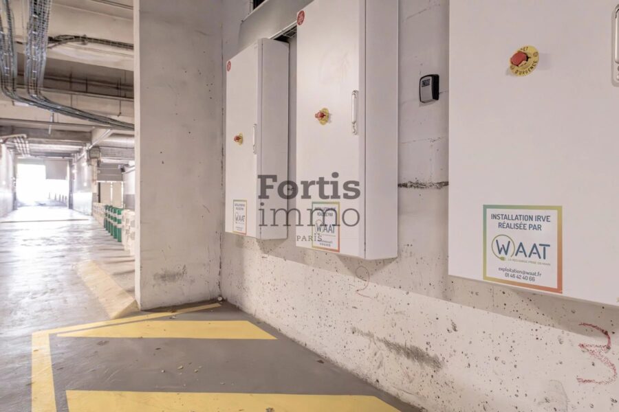Appartement à vendre à Issy-les-Moulineaux — Vue sur la ville — photo 20