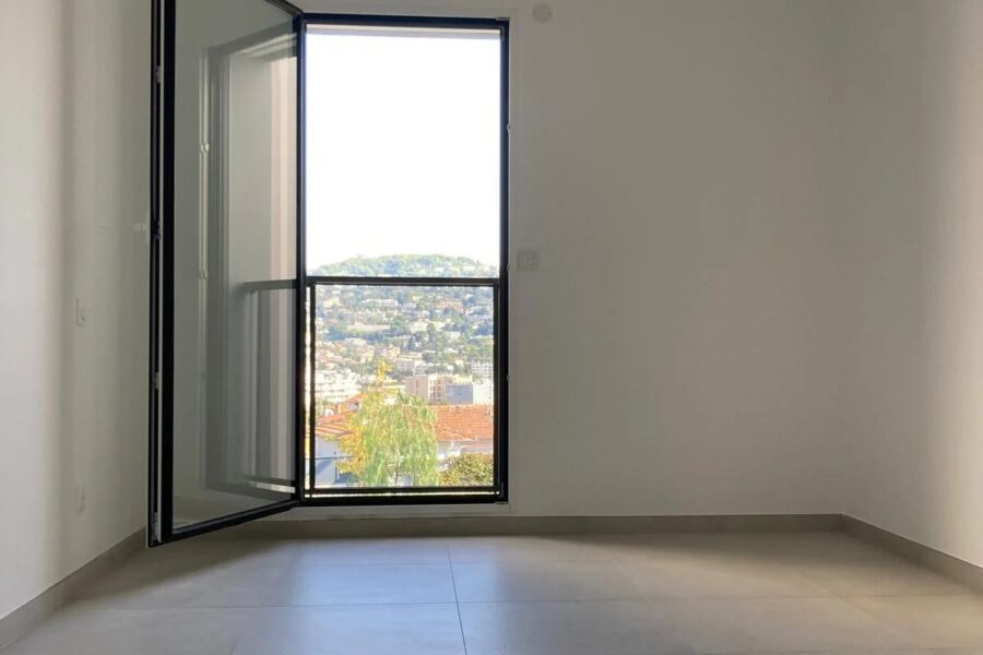 Appartement à vendre à Cannes — Vue montagne — photo 3