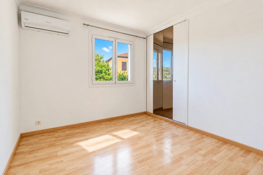 Appartement à vendre à La Trinité — Vue montagne — photo 7