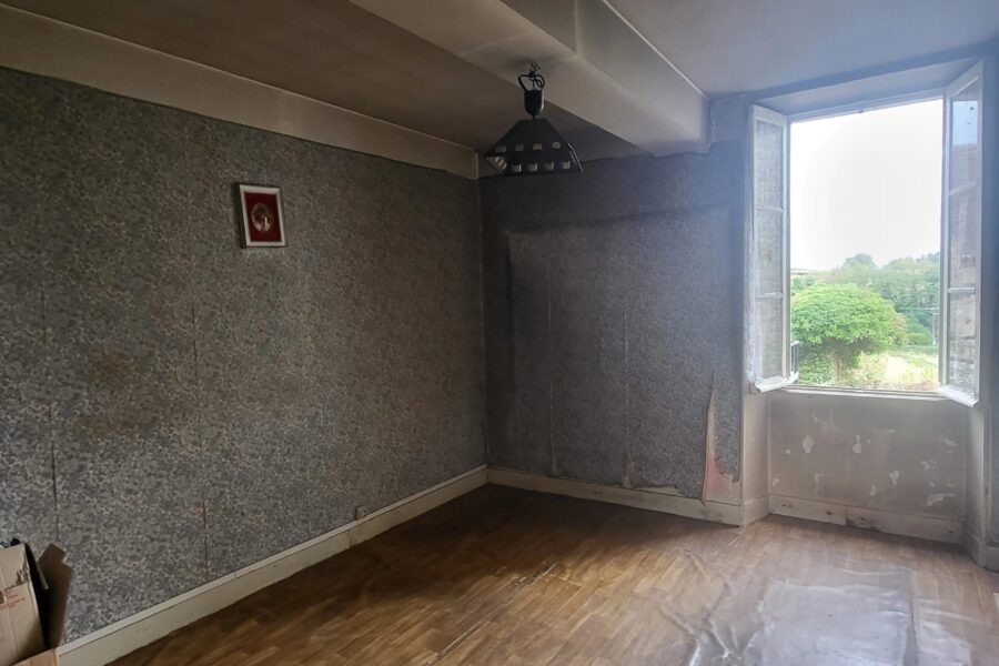 Maison à vendre à Saint-Péreuse — Vue nature — photo 8