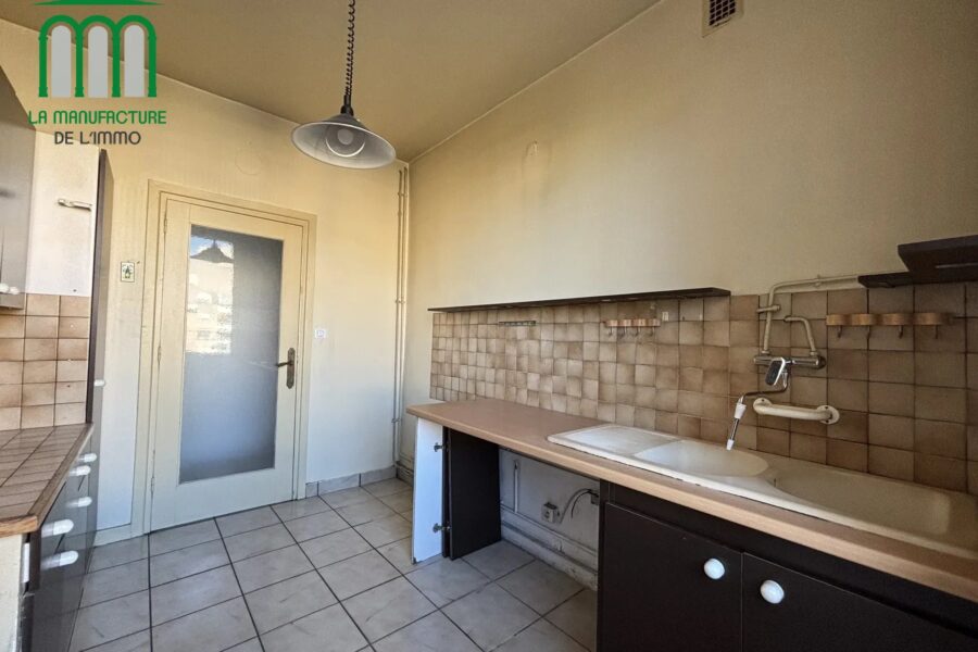 Appartement à vendre à Saint-Étienne — Vue sur la ville — photo 33
