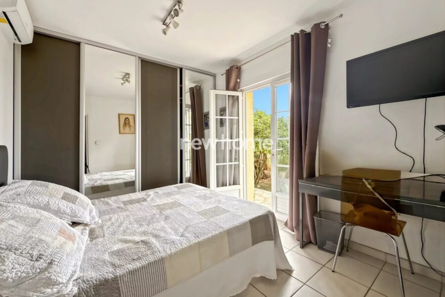 Maison à vendre à Montauroux — Vue montagne — photo 16