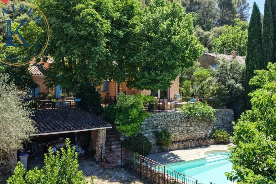 Maison à vendre à Barjols — Vue montagne — photo 4