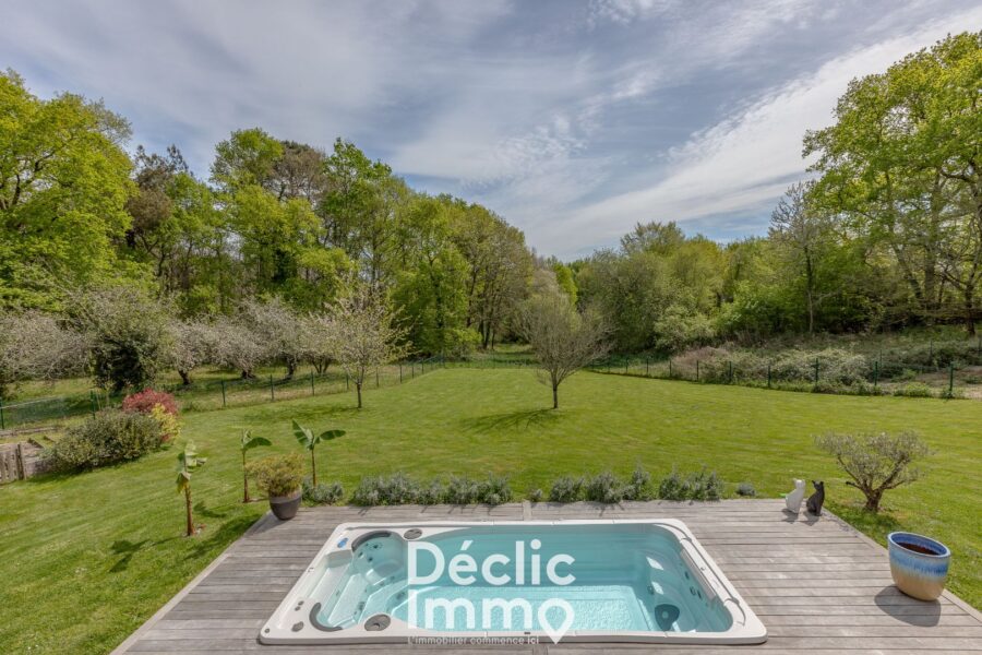 Maison à vendre à Fargues-Saint-Hilaire — Vue nature — photo 11