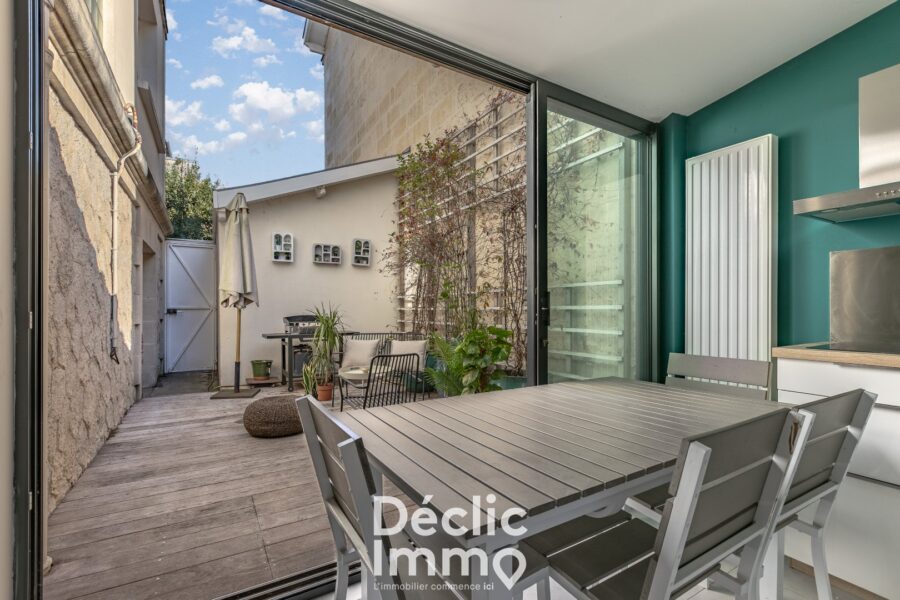 Maison à vendre à Bordeaux — Vue sur la ville — photo 10
