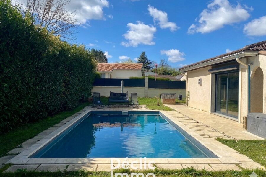 Maison à vendre à Sadirac — Vue dégagée — photo 2