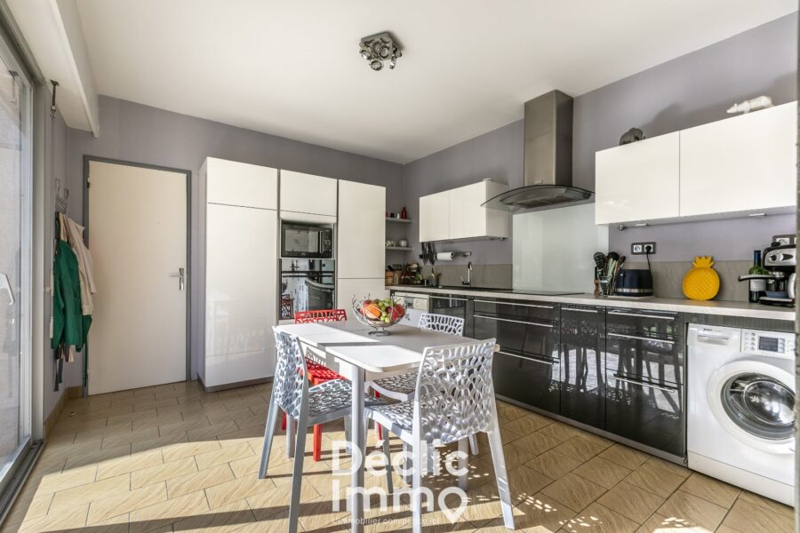 Maison à vendre à Carignan-de-Bordeaux — Vue nature — photo 10