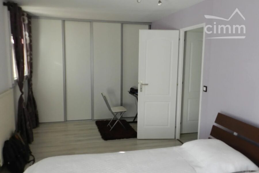 Maison à vendre à Nozay — Vue parc & jardin — photo 9