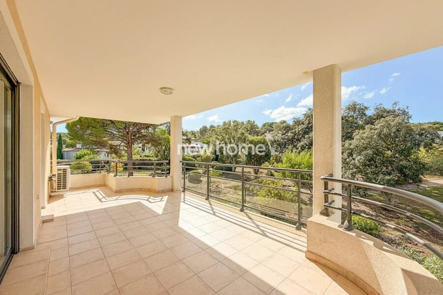 Appartement à vendre à Saint-Raphaël — Vue montagne — photo 8