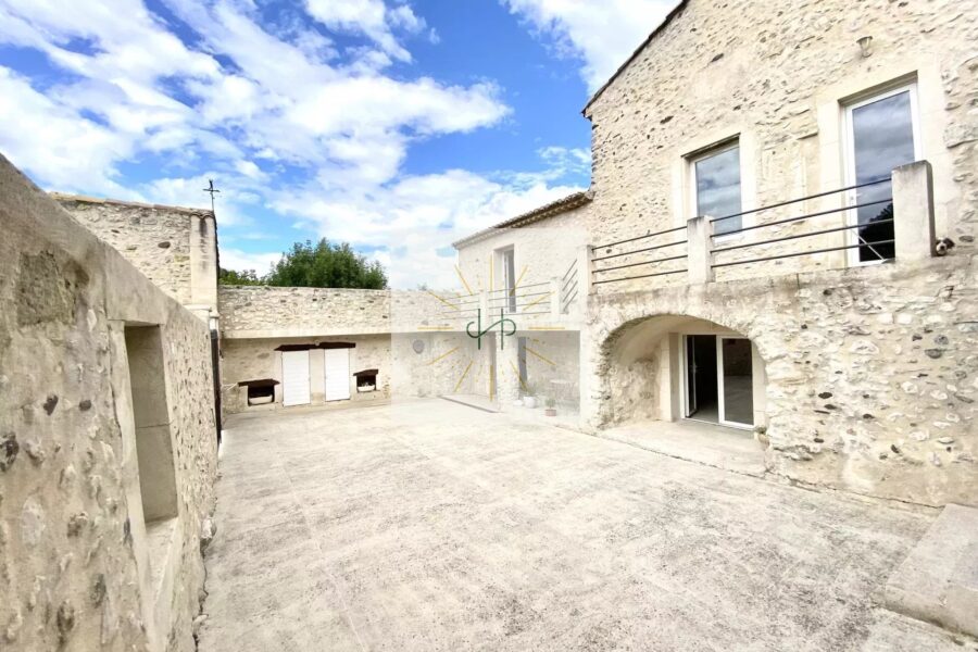 Maison à vendre à Viviers — Vue montagne — photo 4