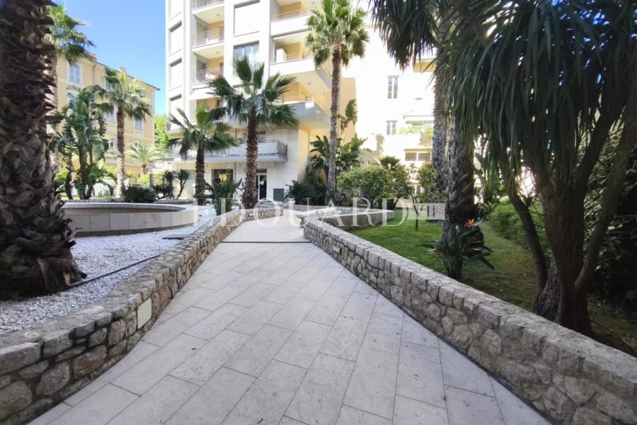 Appartement à vendre à Menton — Vue mer — photo 2