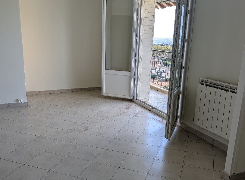 Appartement à vendre à Béziers — Vue sur la ville — photo 3