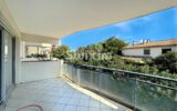 Appartement à vendre à Cavalaire-sur-Mer — Vue sur la ville — photo 1
