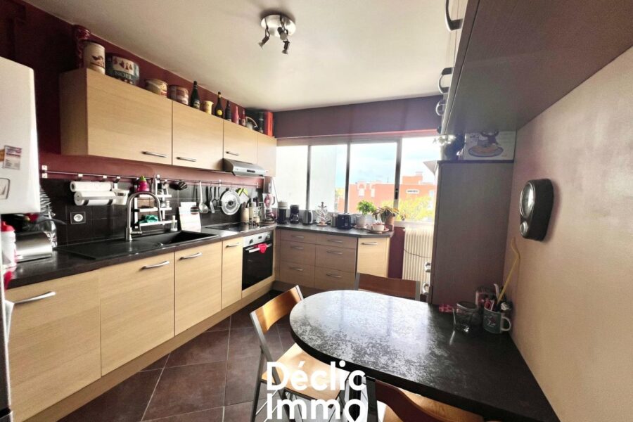 Appartement à vendre à Montpellier — Vue sur la ville — photo 4