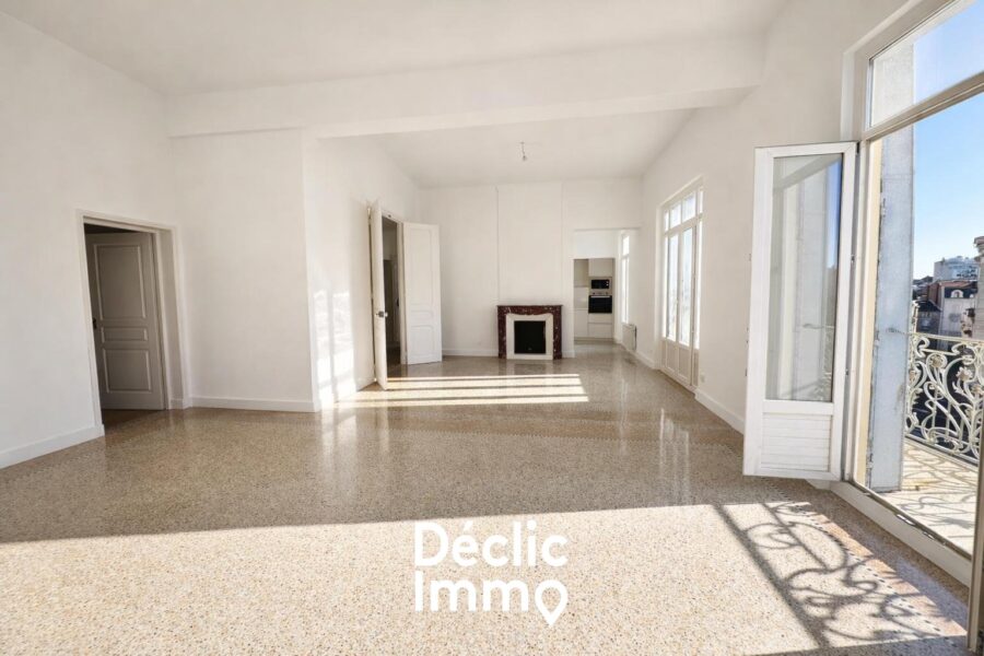 Appartement à vendre à Béziers — Vue sur la ville — photo 4