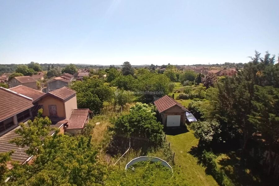 Maison à vendre à Carmaux — Vue sur la ville — photo 1