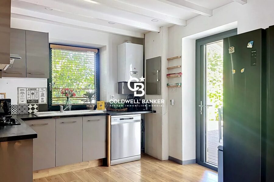 Maison à vendre à Lagord — Vue parc & jardin — photo 6