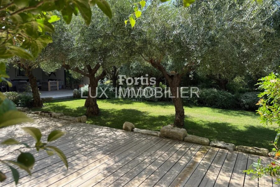 Maison à vendre à Paradou — Vue montagne — photo 33