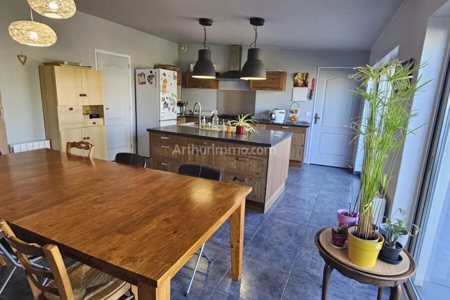 Maison à vendre à Cuverville — Vue sur la ville — photo 9