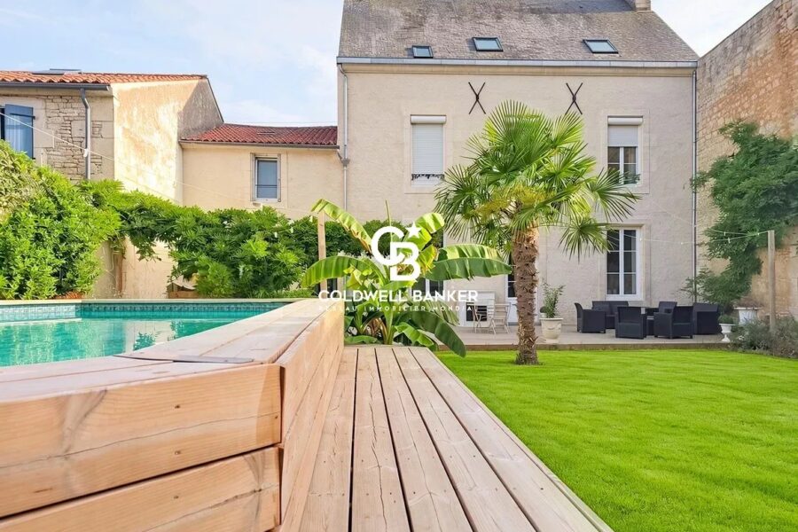 Maison à vendre à Luçon — Vue parc & jardin — photo 2