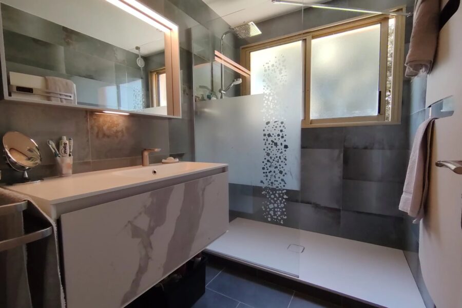 Appartement à louer à Vence — Vue mer — photo 8