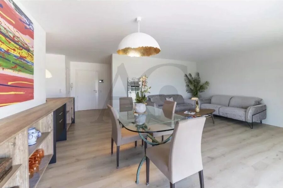 Maison à vendre à Villeneuve-Loubet — Vue mer — photo 4